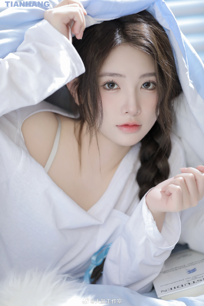 闪电侠 封面